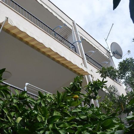 Apartments With A Parking Space Makarska - 11361 Exterior photo
