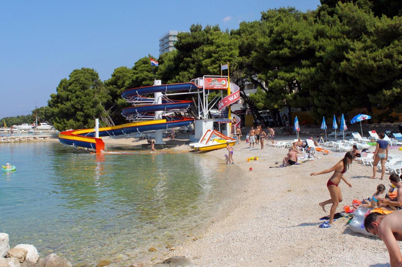 Apartments With A Parking Space Makarska - 11361 Exterior photo